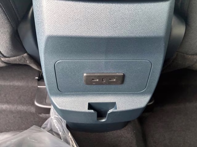 2026 Space White Metallic Ford Maverick XL FWD Truck