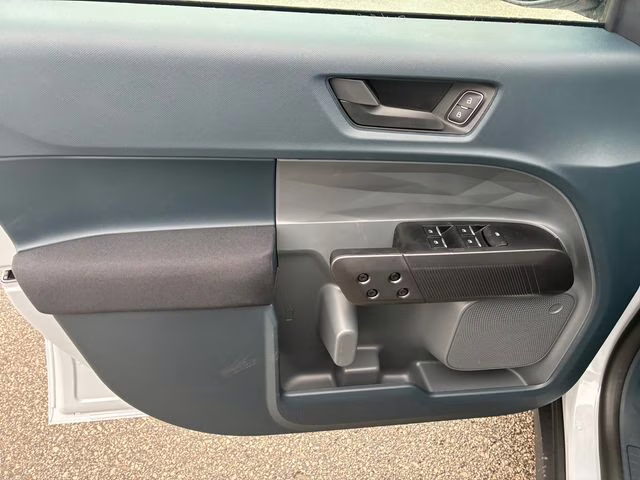 2026 Space White Metallic Ford Maverick XL FWD Truck