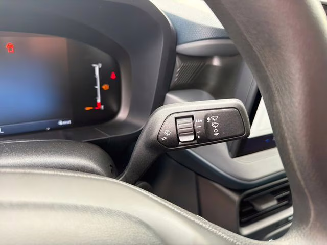 2026 Space White Metallic Ford Maverick XL FWD Truck