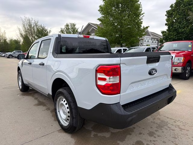 2026 Space White Metallic Ford Maverick XL FWD Truck