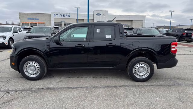 2026 Shadow Black Ford Maverick XL FWD Truck