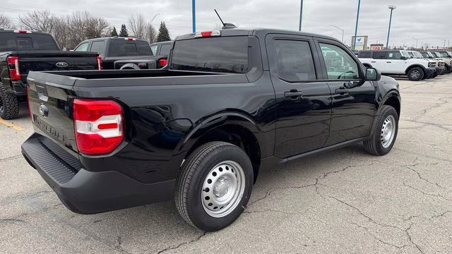 2026 Shadow Black Ford Maverick XL FWD Truck