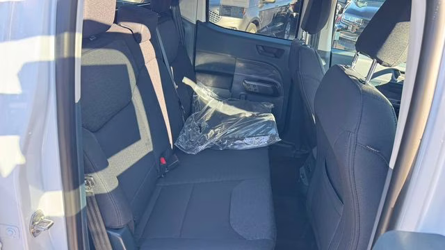 2026 Oxford White Ford Maverick XL FWD Truck