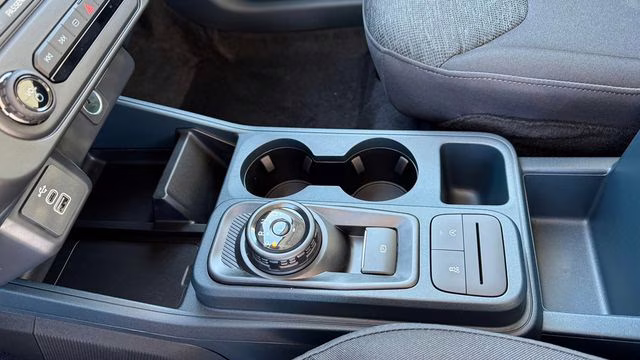 2026 Oxford White Ford Maverick XL FWD Truck