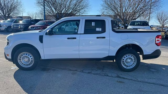 2026 Oxford White Ford Maverick XL FWD Truck