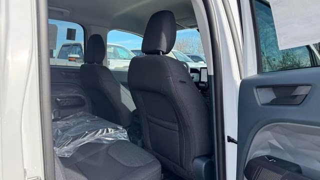 2026 Oxford White Ford Maverick XL FWD Truck