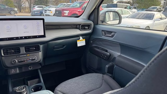 2026 Oxford White Ford Maverick XL FWD Truck