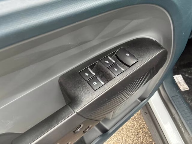 2026 White Metallic Ford Maverick XL AWD Truck