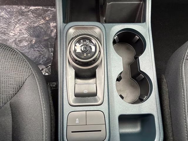 2026 White Metallic Ford Maverick XL AWD Truck