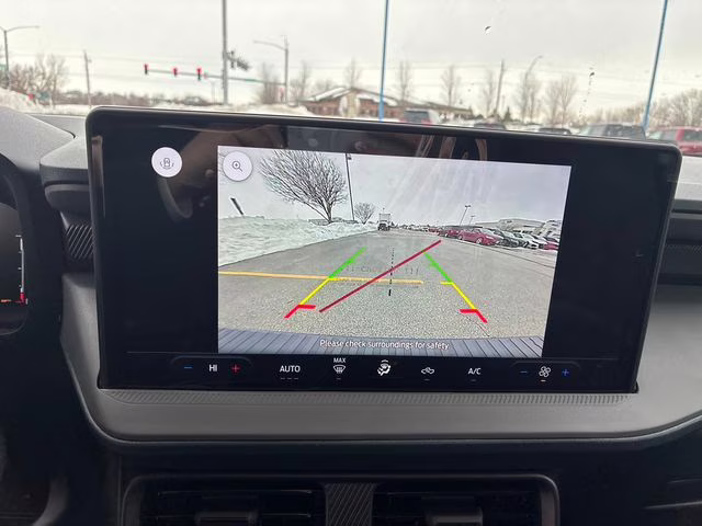 2026 White Metallic Ford Maverick XL AWD Truck