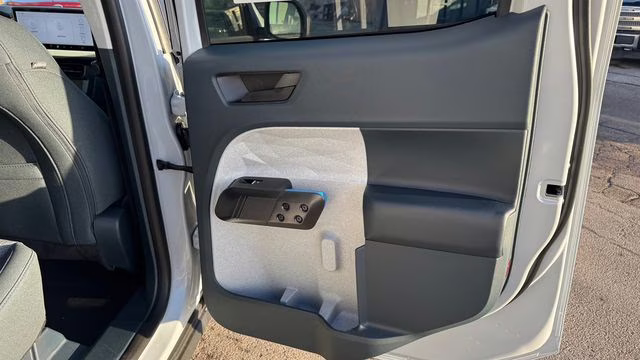 2026 Space White Metallic Ford Maverick XLT FWD Truck