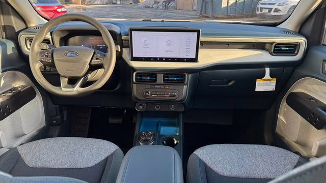 2026 Space White Metallic Ford Maverick XLT FWD Truck