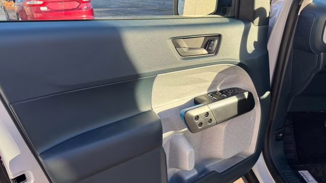 2026 Space White Metallic Ford Maverick XLT FWD Truck