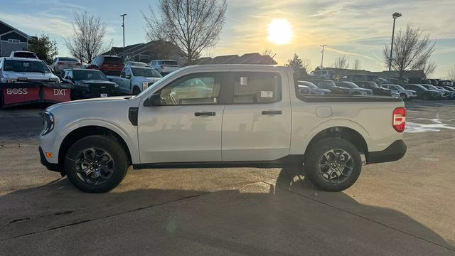 2026 Space White Metallic Ford Maverick XLT FWD Truck