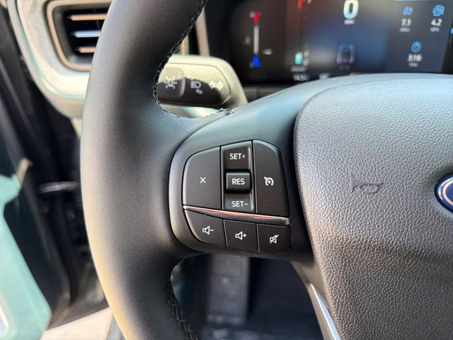 2026 Carbonized Gray Metallic Ford Maverick XLT FWD Truck