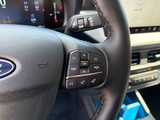 2026 Carbonized Gray Metallic Ford Maverick XLT FWD Truck