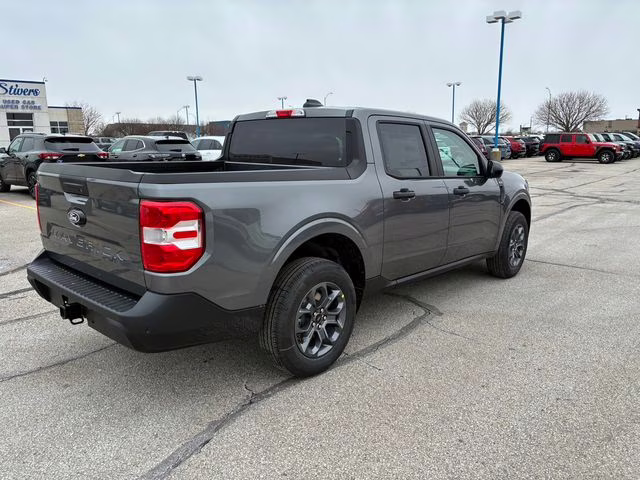 2026 Carbonized Gray Metallic Ford Maverick XLT FWD Truck