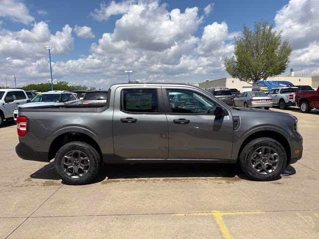 2026 Carbonized Gray Metallic Ford Maverick XLT FWD Truck