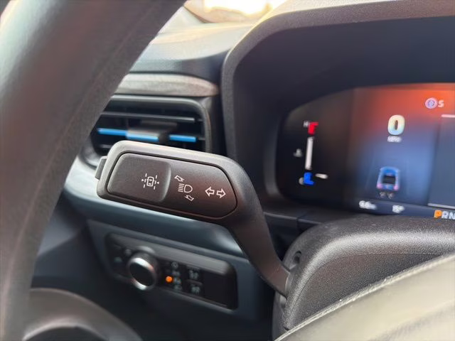 2026 Shadow Black Ford Maverick XLT FWD Truck