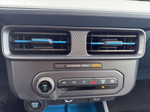 2026 Shadow Black Ford Maverick XLT FWD Truck