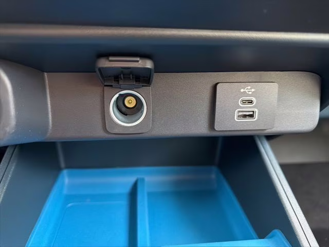 2026 Shadow Black Ford Maverick XLT FWD Truck