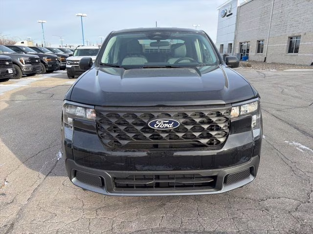 2026 Shadow Black Ford Maverick XLT FWD Truck