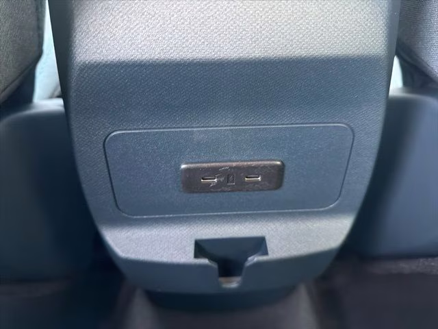 2026 Oxford White Ford Maverick XLT FWD Truck