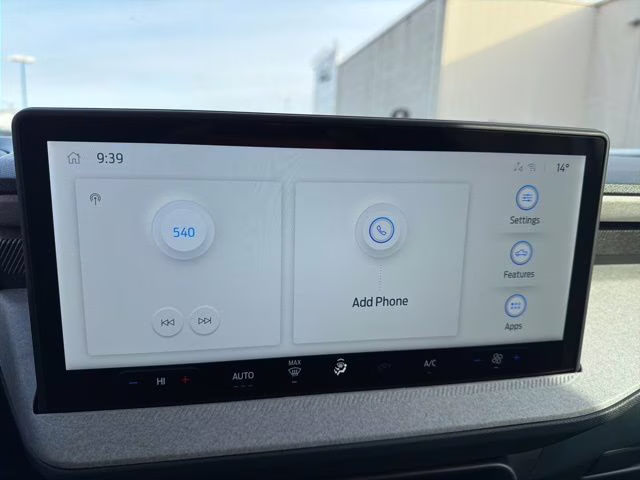 2026 Oxford White Ford Maverick XLT FWD Truck