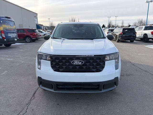 2026 Oxford White Ford Maverick XLT FWD Truck