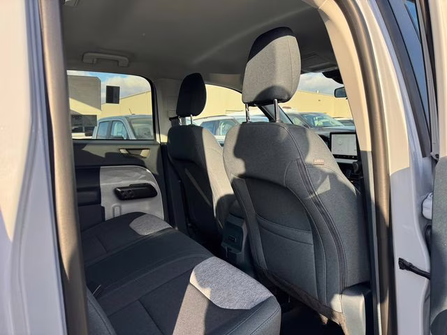 2026 White Metallic Ford Maverick XLT AWD Truck