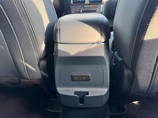 2026 White Metallic Ford Maverick XLT AWD Truck