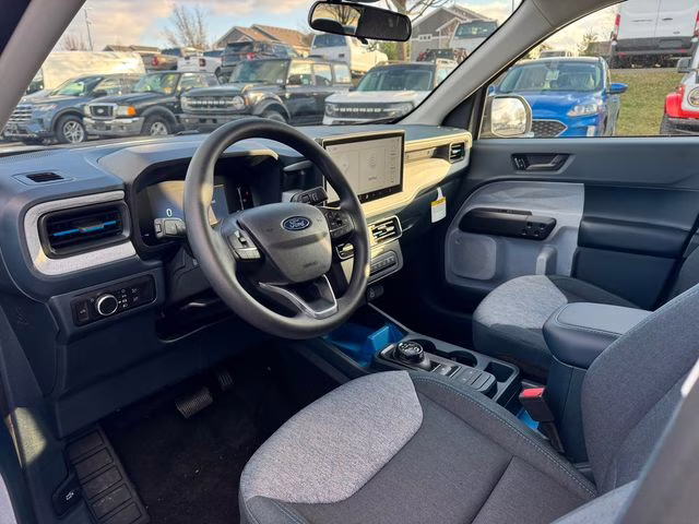2026 White Metallic Ford Maverick XLT AWD Truck