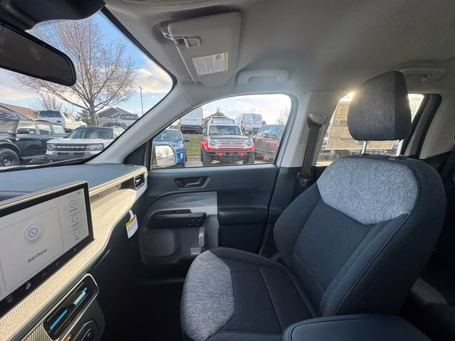 2026 White Metallic Ford Maverick XLT AWD Truck