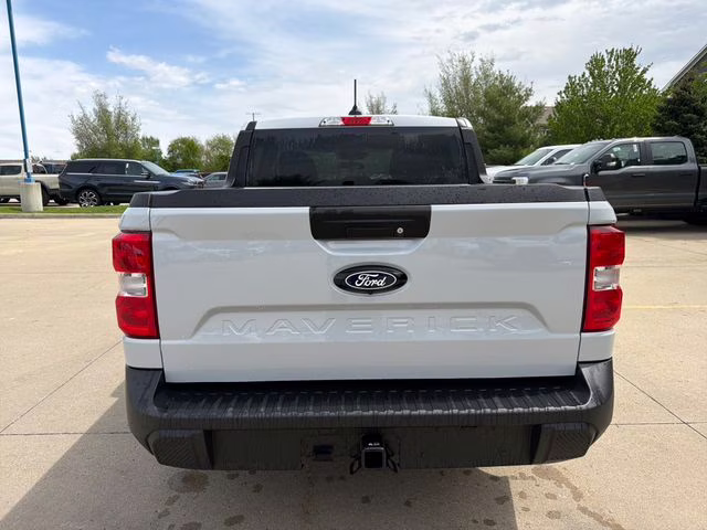 2026 White Metallic Ford Maverick XLT AWD Truck