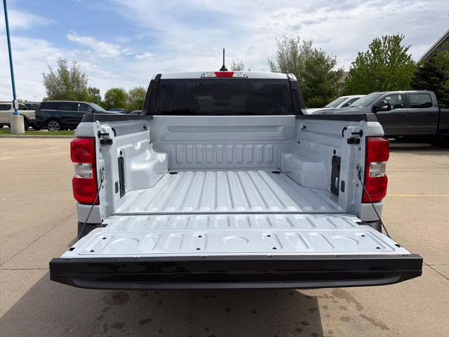 2026 White Metallic Ford Maverick XLT AWD Truck