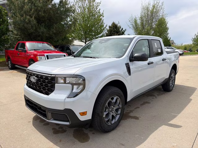 2026 White Metallic Ford Maverick XLT AWD Truck
