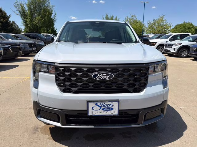 2026 White Metallic Ford Maverick XLT AWD Truck