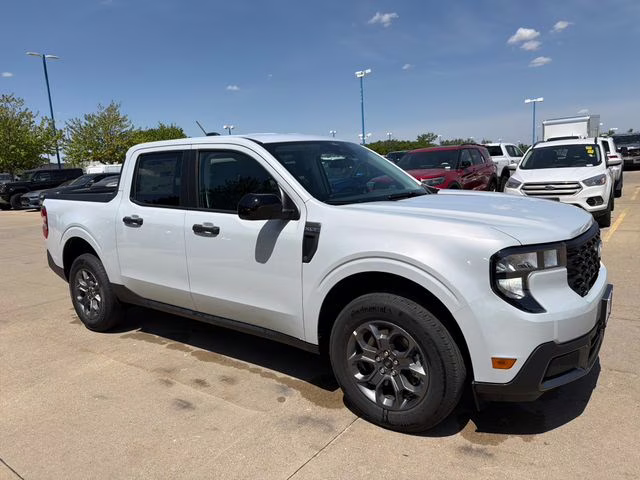 2026 White Metallic Ford Maverick XLT AWD Truck