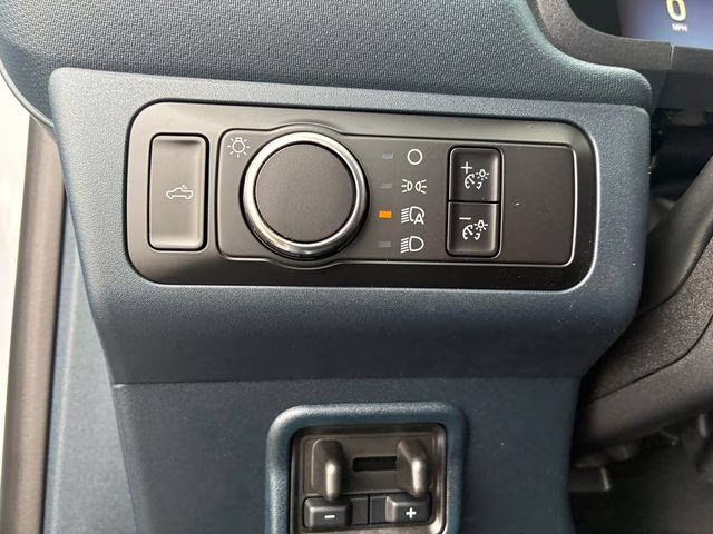 2026 White Metallic Ford Maverick XLT AWD Truck