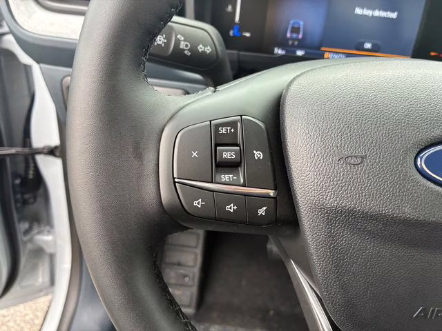 2026 White Metallic Ford Maverick XLT AWD Truck