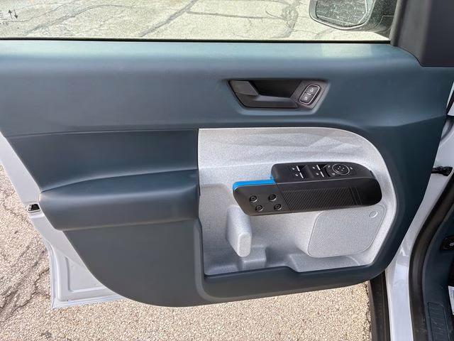 2026 White Metallic Ford Maverick XLT AWD Truck