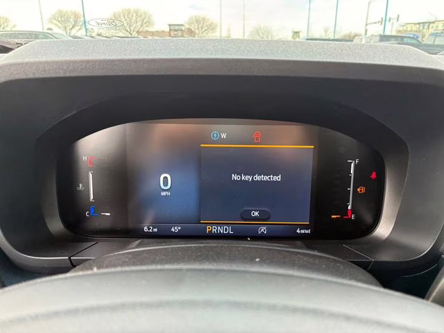 2026 White Metallic Ford Maverick XLT AWD Truck