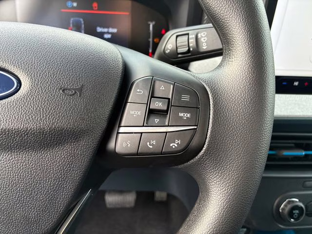 2026 White Metallic Ford Maverick XLT AWD Truck