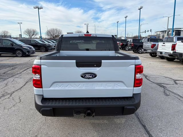 2026 White Metallic Ford Maverick XLT AWD Truck