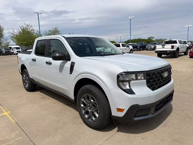 2026 White Metallic Ford Maverick XLT AWD Truck