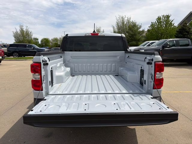 2026 White Metallic Ford Maverick XLT AWD Truck