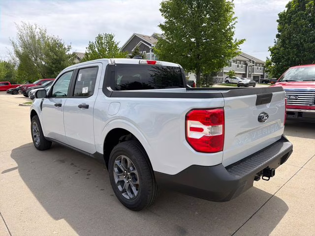 2026 White Metallic Ford Maverick XLT AWD Truck