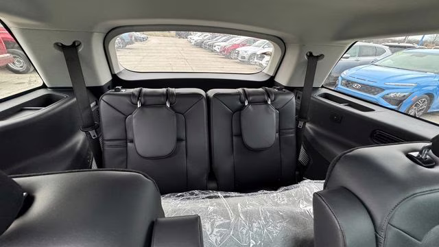 2026 Pristine White Metallic Tri-Coat Lincoln Aviator Premiere AWD SUV