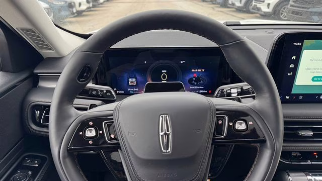 2026 Pristine White Metallic Tri-Coat Lincoln Aviator Premiere AWD SUV