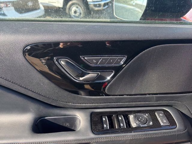 2026 Red Carpet Tinted Clearcoat Lincoln Aviator Premiere AWD SUV